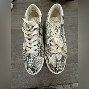 Sam Edelman “Ethyl” Sneaker - size 11M